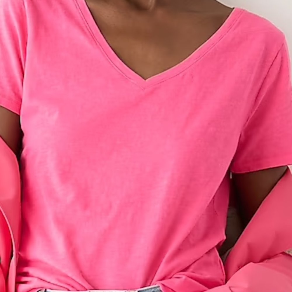 NWT J. Crew Vintage Cotton V-Neck T-shirt in the prettiest pink! - Picture 3 of 7